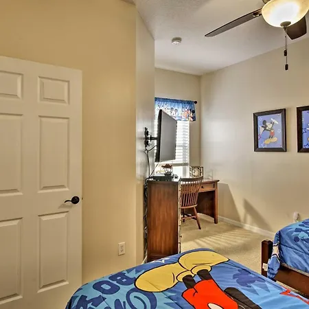 Kissimmee Retreat With Pool Access Less Than 4 Mi To Disney!